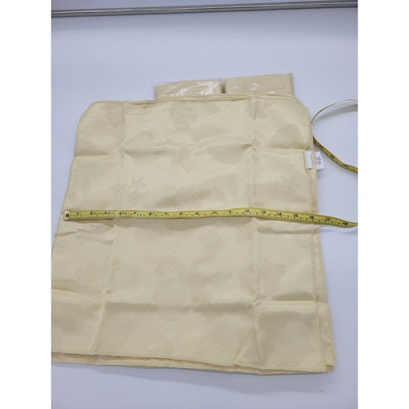 NEW Set of 4 Blossoms & Blooms Kohls Yellow Floral Spring Cloth Napkins 16"x17" - Picture 4 of 10